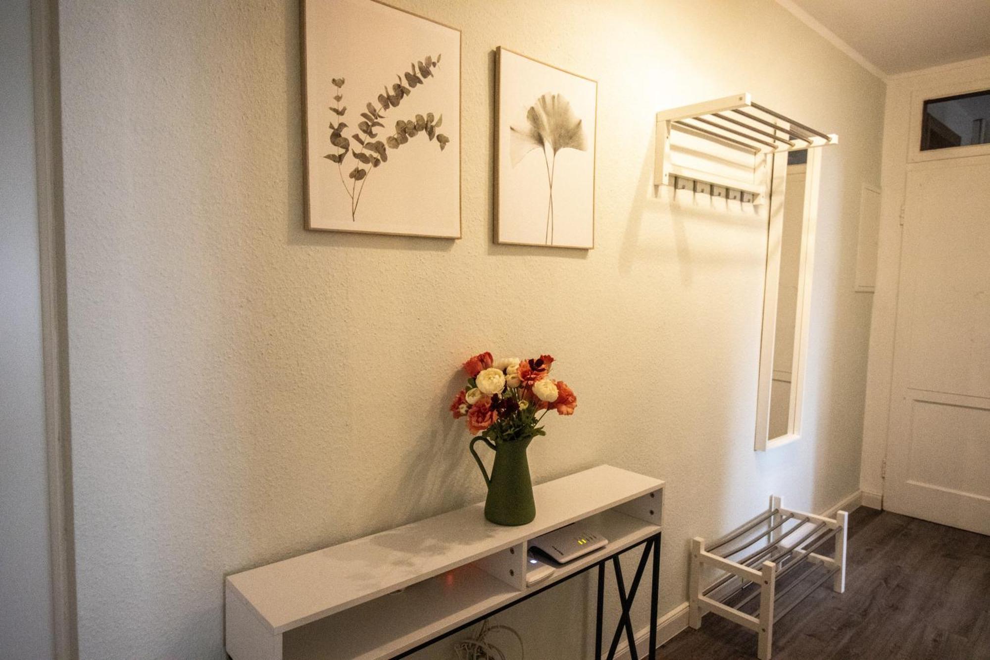 Wohnung Fuer 5 Gaeste Grosse Kueche Messe- Und Citynah ฮันโนเวอร์ ภายนอก รูปภาพ