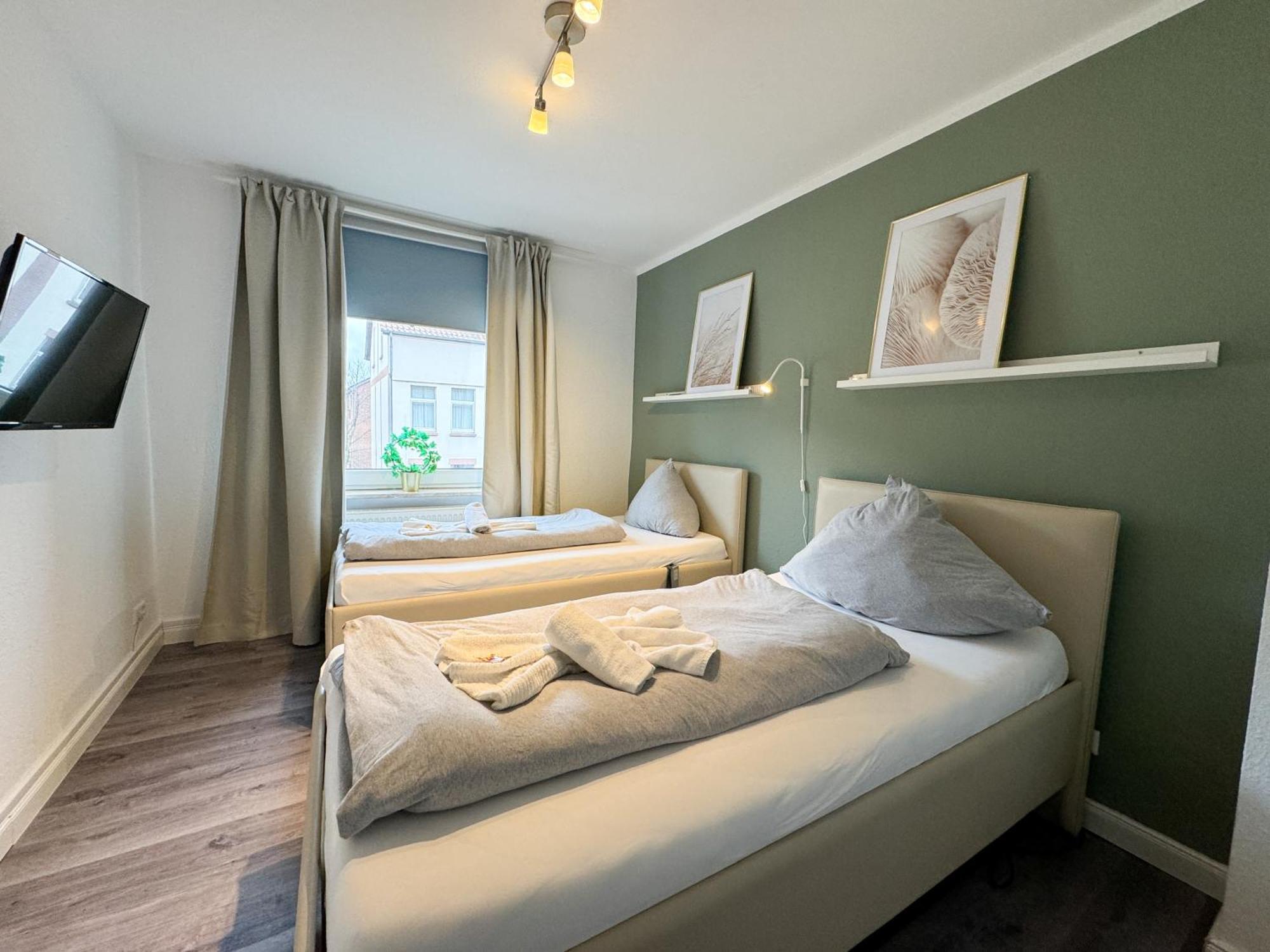 Wohnung Fuer 5 Gaeste Grosse Kueche Messe- Und Citynah ฮันโนเวอร์ ภายนอก รูปภาพ