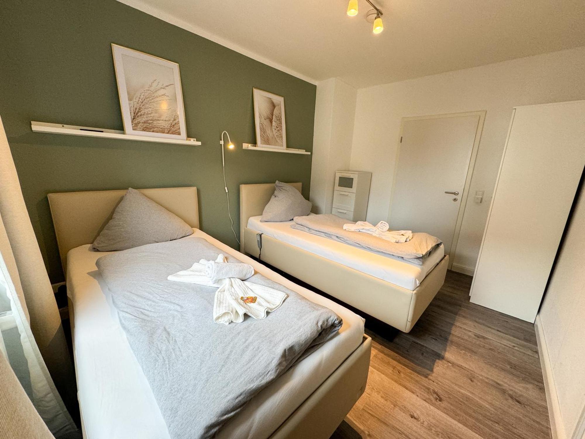 Wohnung Fuer 5 Gaeste Grosse Kueche Messe- Und Citynah ฮันโนเวอร์ ภายนอก รูปภาพ