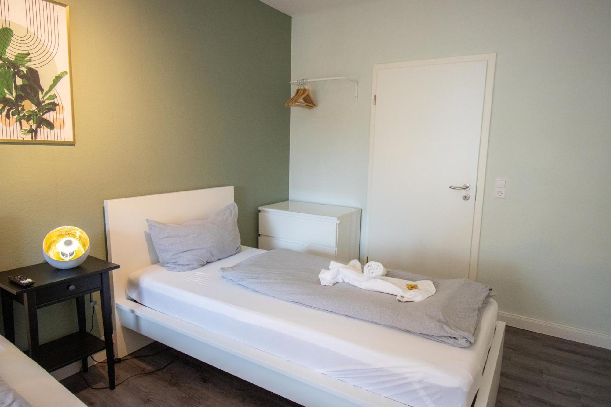 Wohnung Fuer 5 Gaeste Grosse Kueche Messe- Und Citynah ฮันโนเวอร์ ภายนอก รูปภาพ